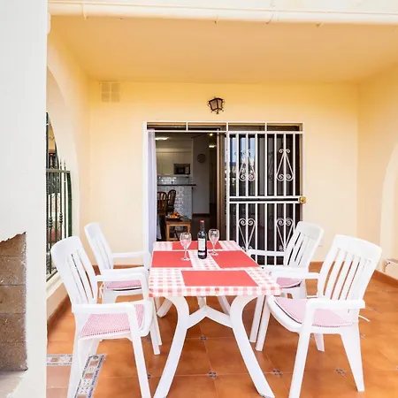 Apartamento Ground Floor 1 Bedroom Apt
